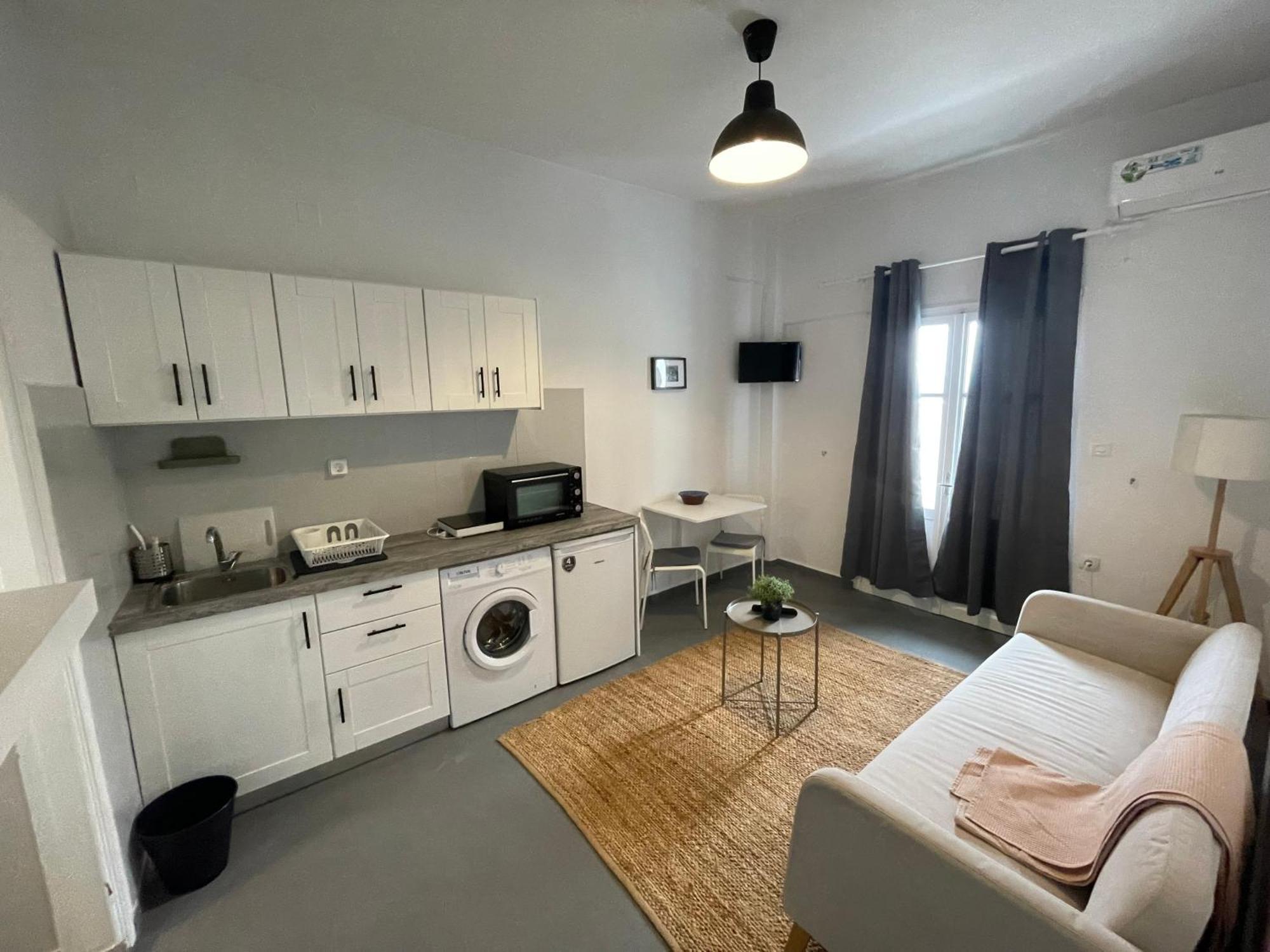 Spanos Apartments - Panteli Bagian luar foto